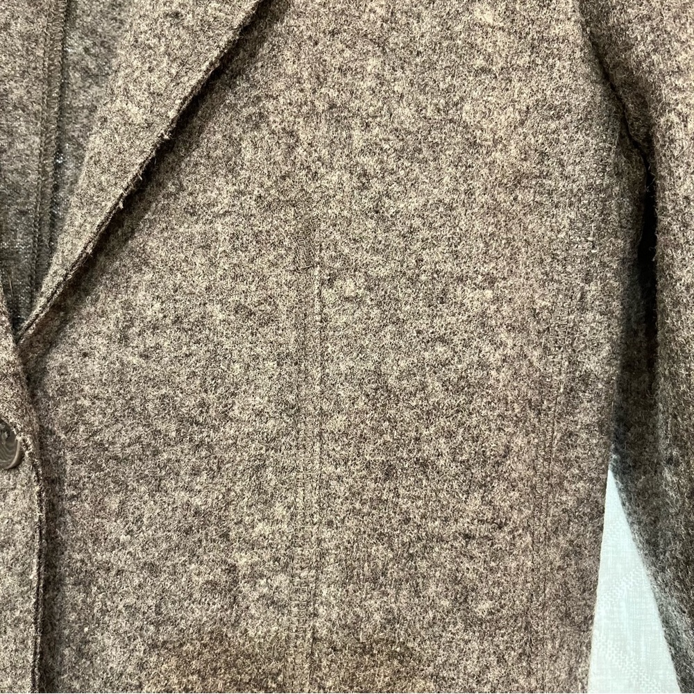 Talbots petite wool blazer - Picture 2 of 3